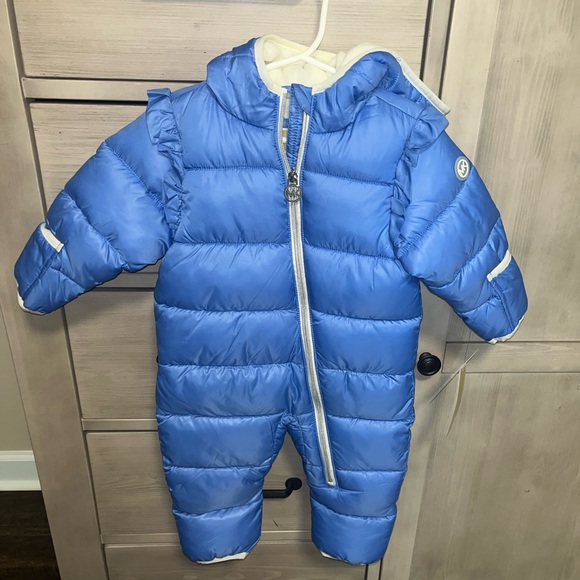 Michael Kors snowsuit - Picture 1 of 2